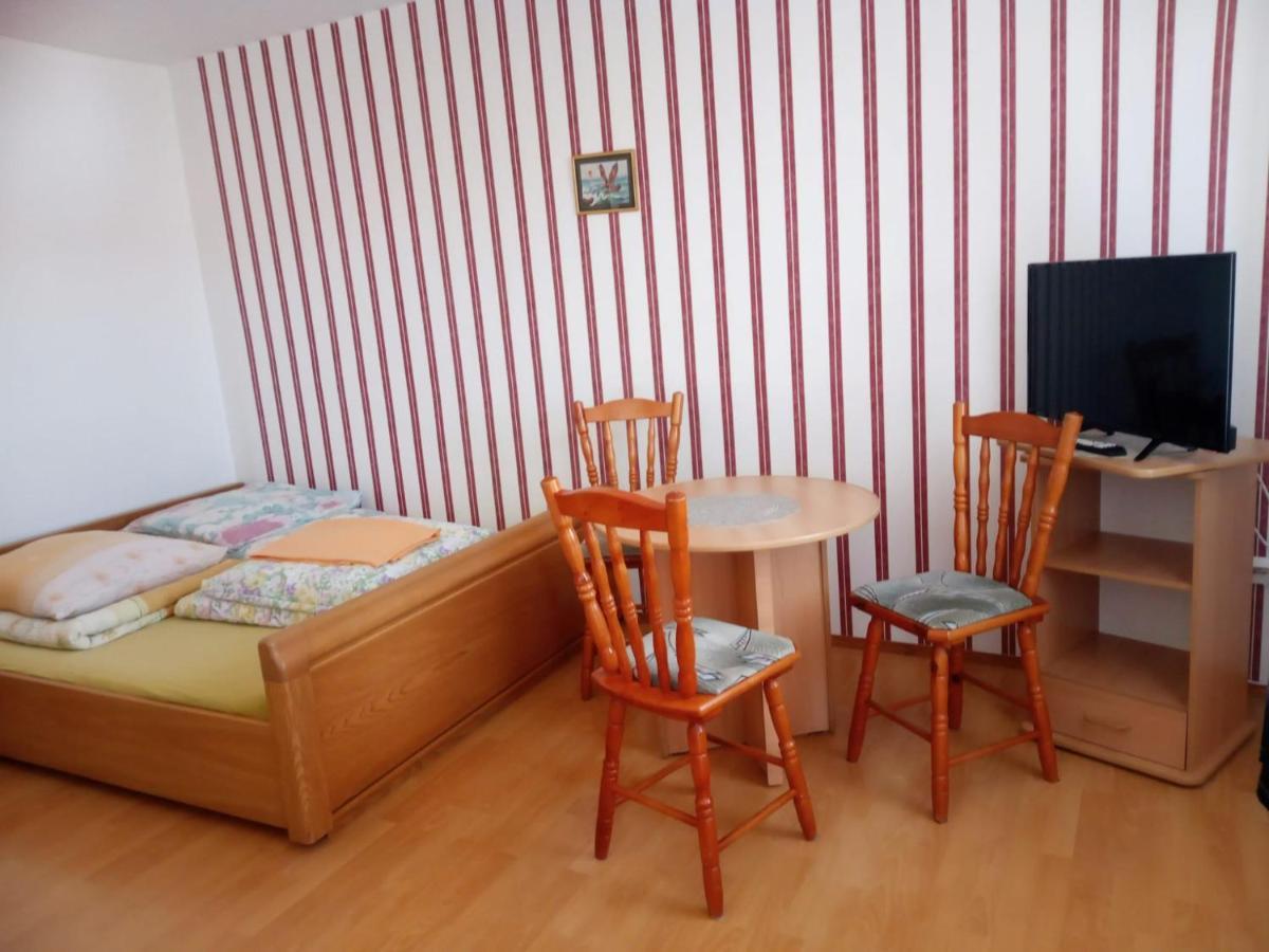 Pokoje Goscinne Tomasz Miedzywodzie Luaran gambar